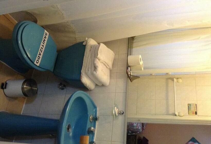 غرفة قياسية, Le Mirage