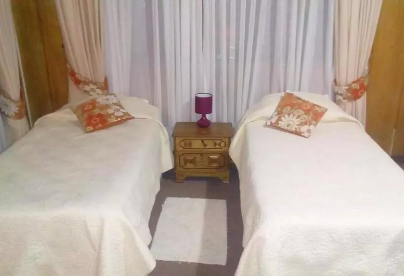 Classic Kolmen Hengen Huone, Le Mirage