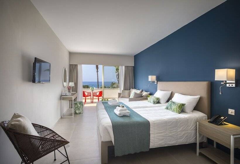 Полулюкс Вид на Море, Leonardo Laura Beach & Splash Resort