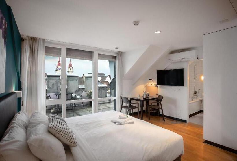 חדר סופריור, Loge