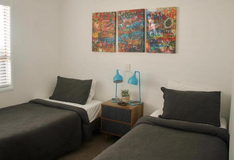 Апартаменты 1 Спальня Нижний Этаж, Oceans 88 Whitianga Coastal Suites