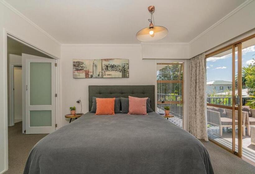 Апартаменты 1 Спальня Вид на Море, Oceans 88 Whitianga Coastal Suites