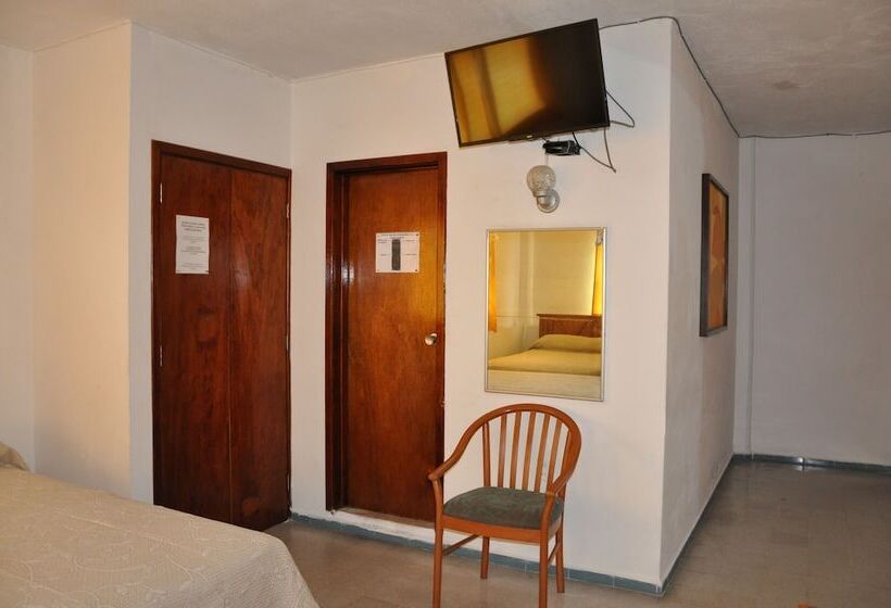 스탠다드 룸, Oviedo Acapulco