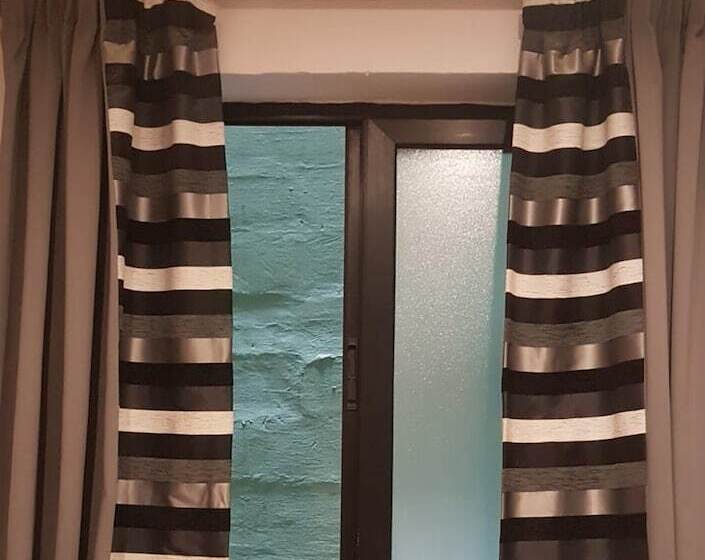 اتاق عادی یک تخته, Sliema Marina