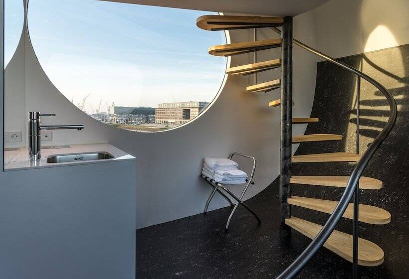 اتاق استاندارد, Botel