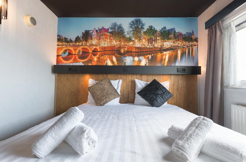 اتاق استاندارد, Botel