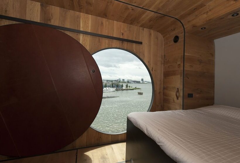 اتاق استاندارد, Botel