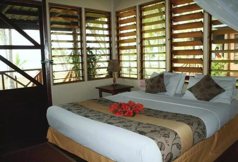 スタンダードバンガロー, Club Fiji Resort