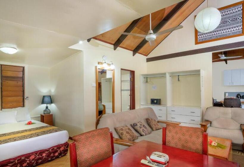 패밀리 방갈로, Club Fiji Resort