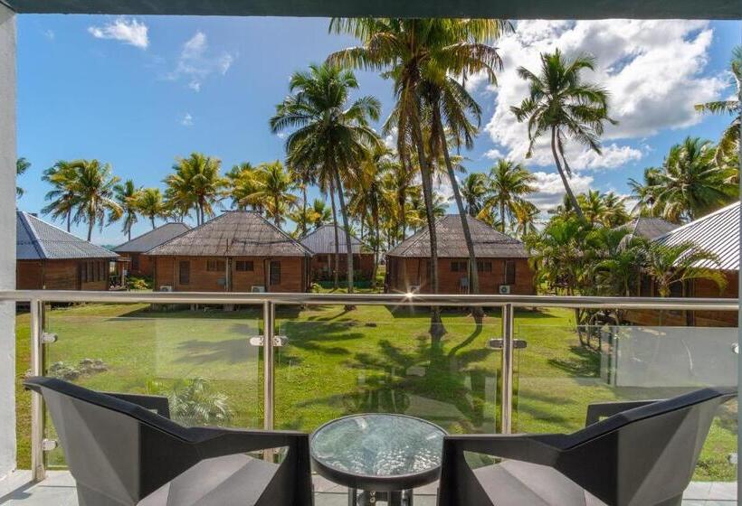 Номер Стандарт Вид на Сад, Club Fiji Resort