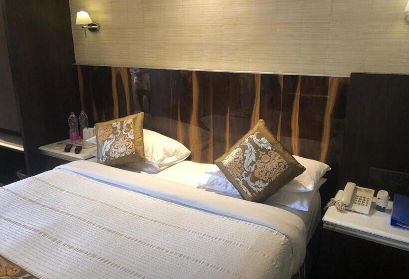 اتاق استاندارد, Holiday Resort