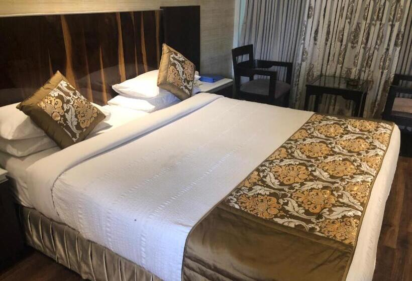 اتاق استاندارد, Holiday Resort