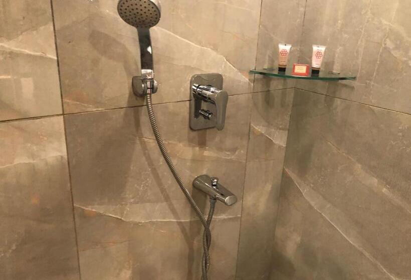 اتاق استاندارد, Holiday Resort