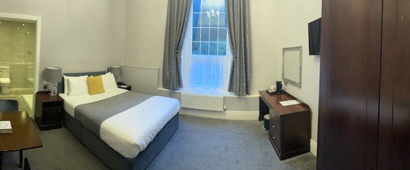 스탠다드 룸, Commodore