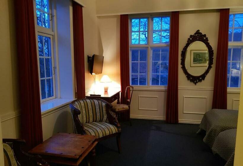 스탠다드 룸, Frederiksværk