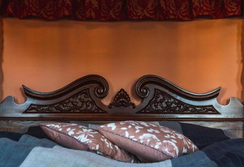 주니어 스위트, Frederiksværk