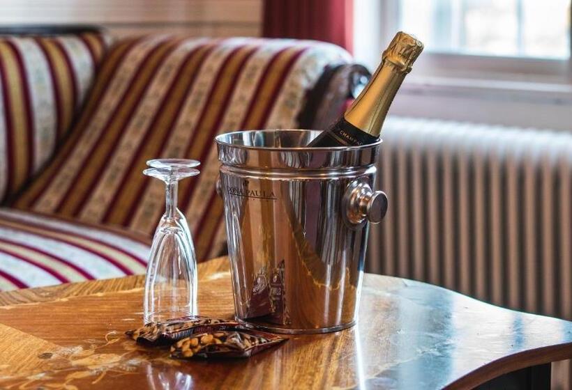 주니어 스위트, Frederiksværk