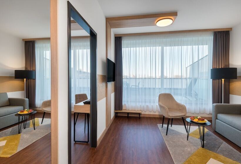 Апартаменты 1 Спальня, Hunguest Szeged Ex Forrás