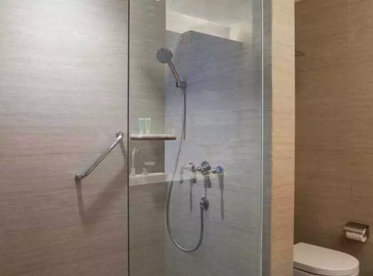 Deluxe Kamer, Santika Premiere Semarang