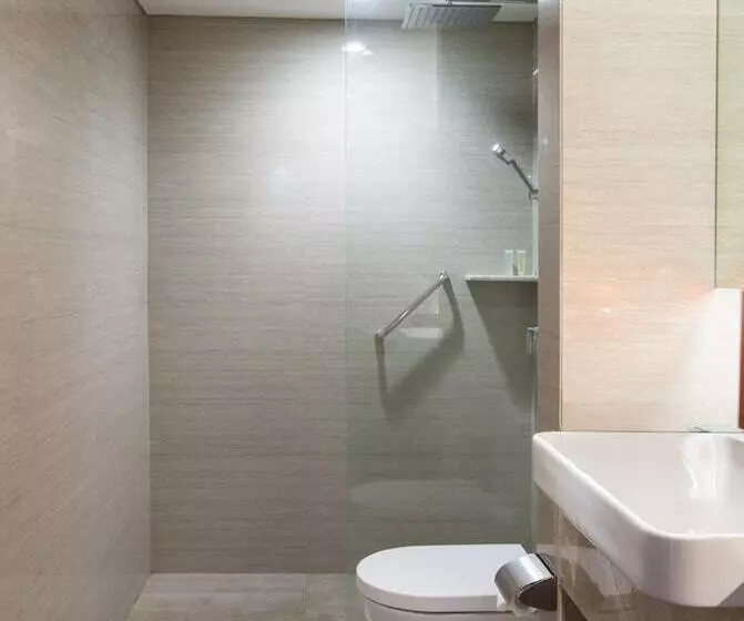 Deluxe Kamer, Santika Premiere Semarang