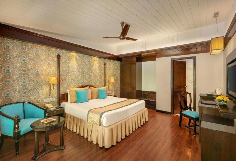 프리미엄 룸, Shervani Hilltop Resort