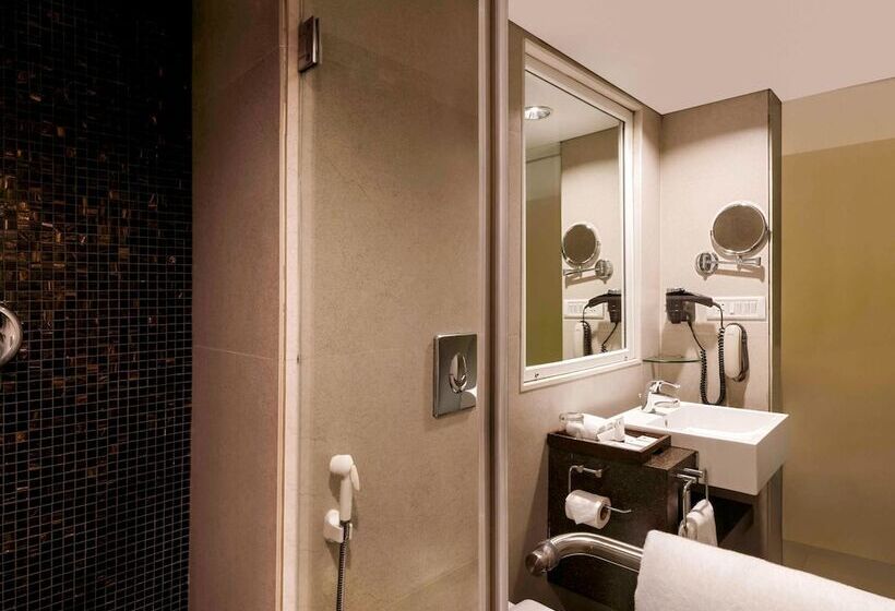 غرفة تنفيذية, Grand Mercure Vadodara Surya Palace