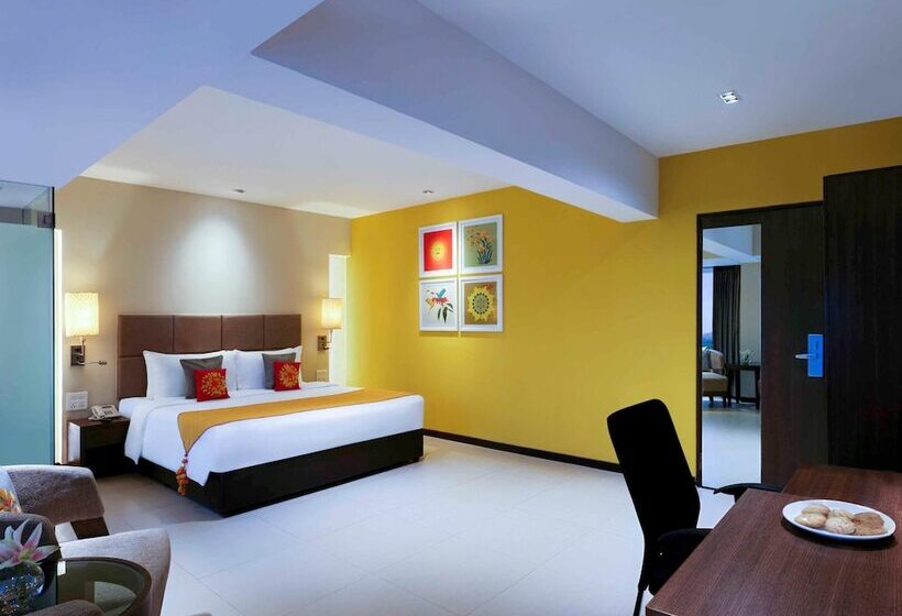 غرفة تنفيذية, Grand Mercure Vadodara Surya Palace