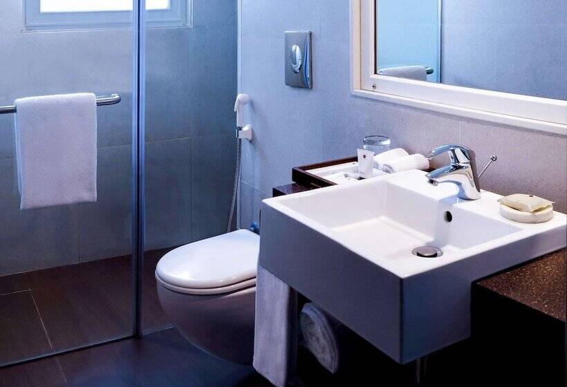 غرفة ديلوكس, Grand Mercure Vadodara Surya Palace