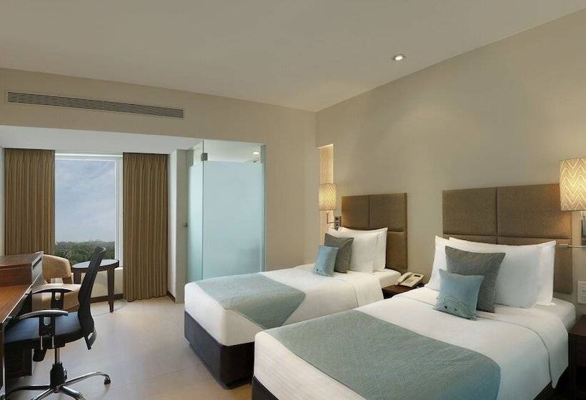 غرفة ديلوكس, Grand Mercure Vadodara Surya Palace