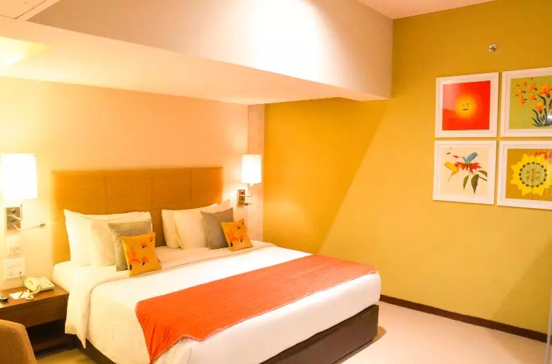 اتاق لوکس, Grand Mercure Vadodara Surya Palace