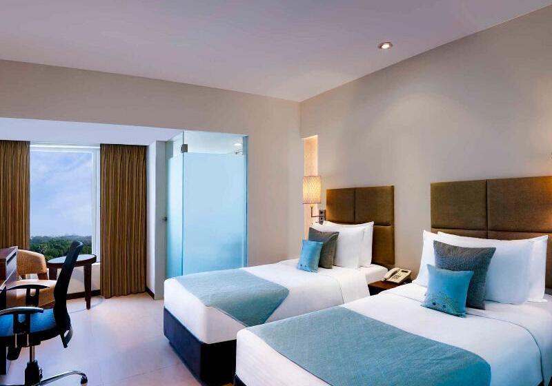 غرفة ديلوكس, Grand Mercure Vadodara Surya Palace