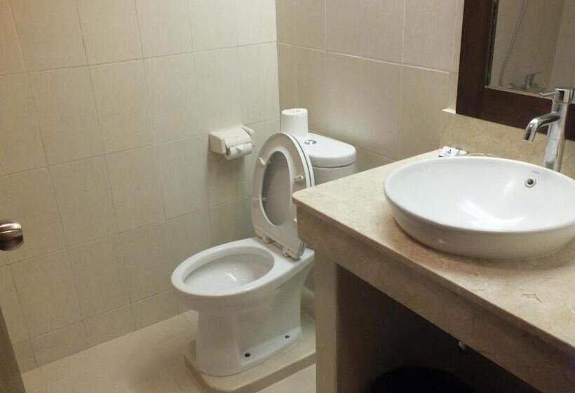 חדר סטנדרט, Besakih Beach