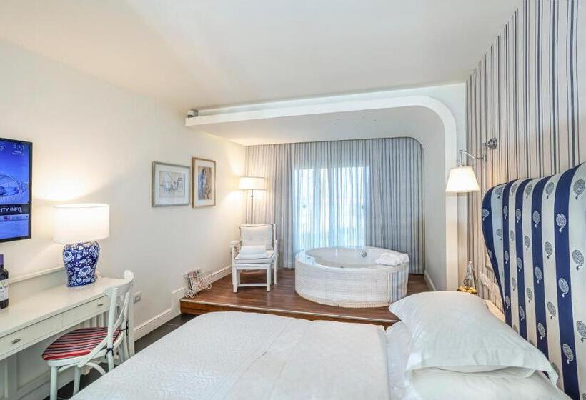 Quarto Superior com Hidromassagem, Shalom Hotel & Relax   An Atlas Boutique
