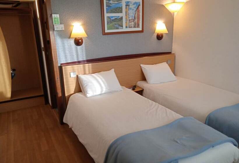 スタンダードルーム, Hôtel Restaurant Campanile Aurillac