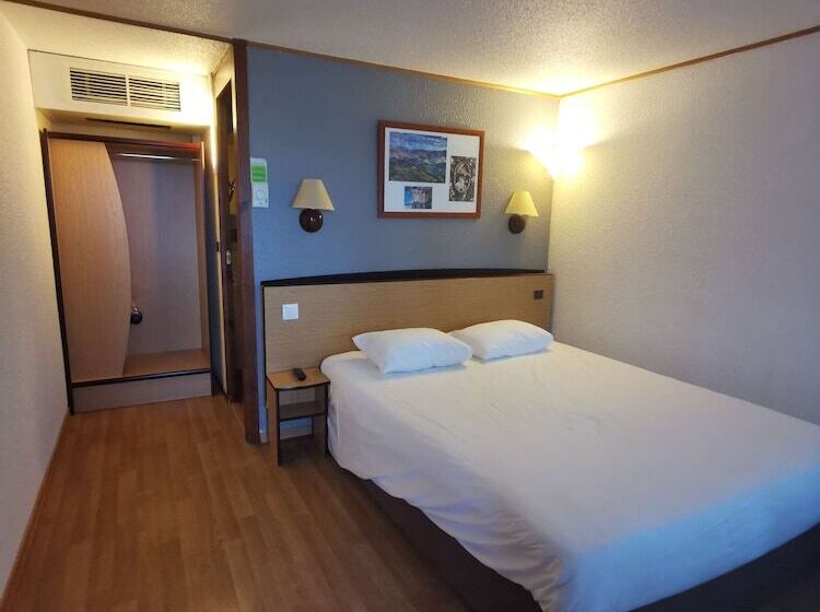 スタンダードルーム, Hôtel Restaurant Campanile Aurillac