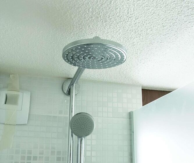 ダブルベッドスタンダードルーム, Campanile Nantes Saint Sébastien Sur Loire