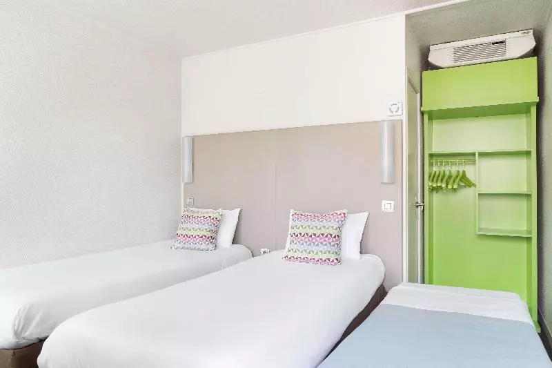 スタンダードルーム, Campanile Toulon  La Seyne Sur Mer  Sanary
