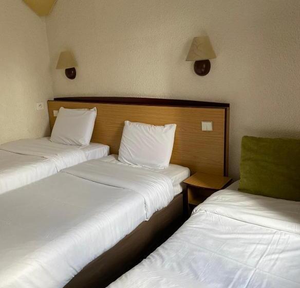 スタンダードルーム, Kyriad Le Blanc Mesnil