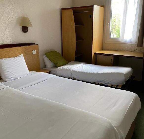 スタンダードルーム, Kyriad Le Blanc Mesnil