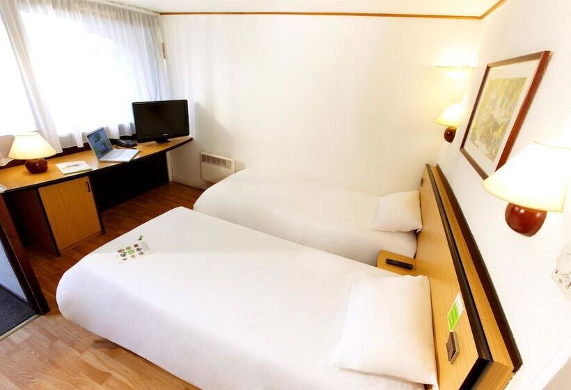 ダブルベッドスタンダードルーム, Kyriad Le Blanc Mesnil