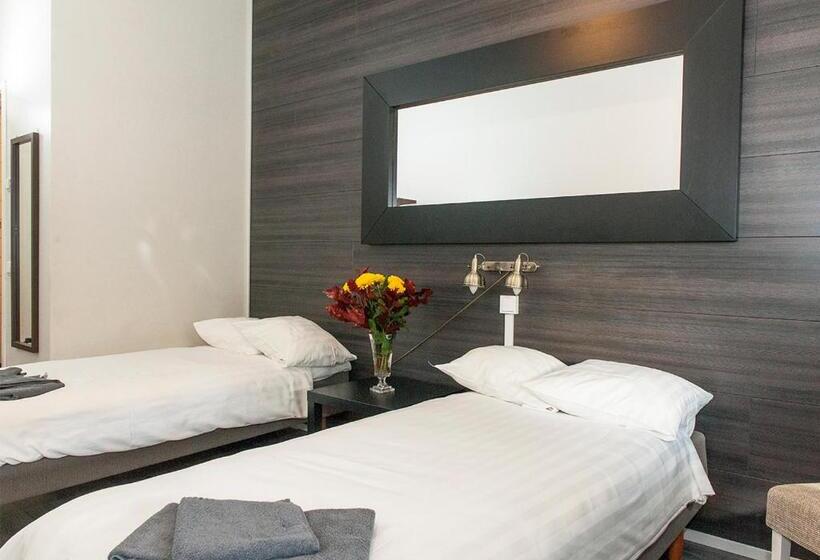 スタンダードルーム, Li & Ravintola Martinhovi