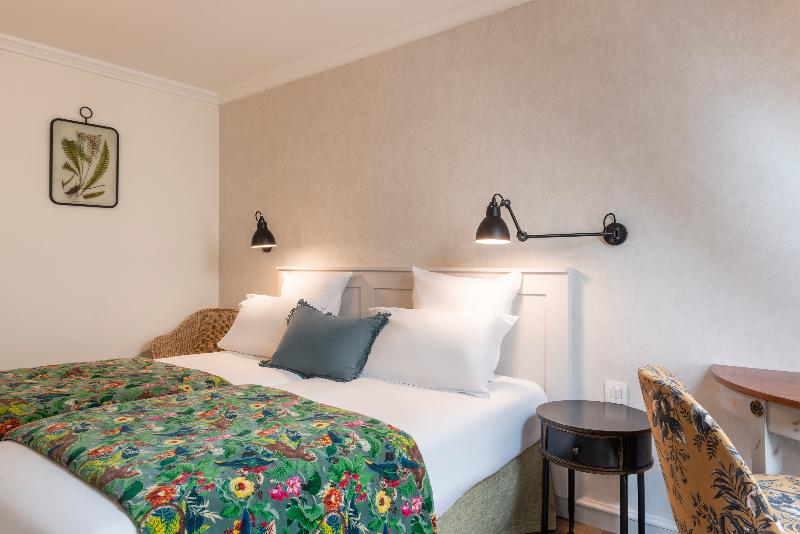 Camera Standard, Touraine Opera