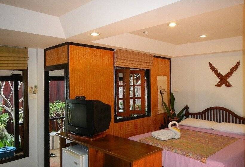 スーペリアーバンガロー, Sunrise Bungalow