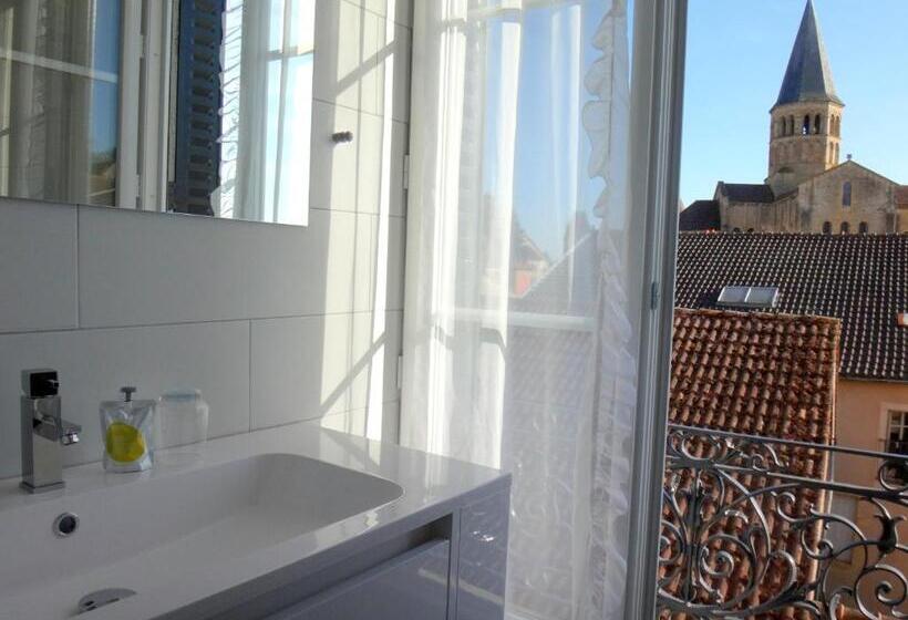 스탠다드 룸, De La Basilique