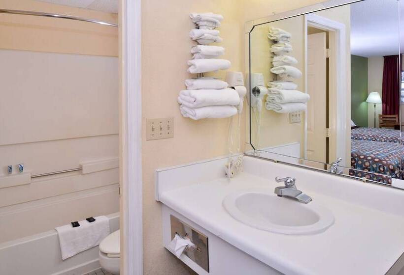 Номер Стандарт 2 Двуспальные Кровати, Americas Best Value Inn Edenton