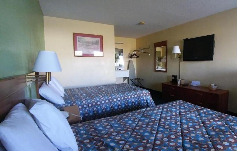 Номер Стандарт 2 Двуспальные Кровати, Americas Best Value Inn Edenton