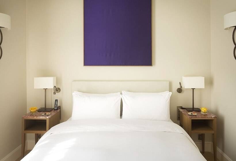 غرفة كلاسيكية, Château De Montcaud