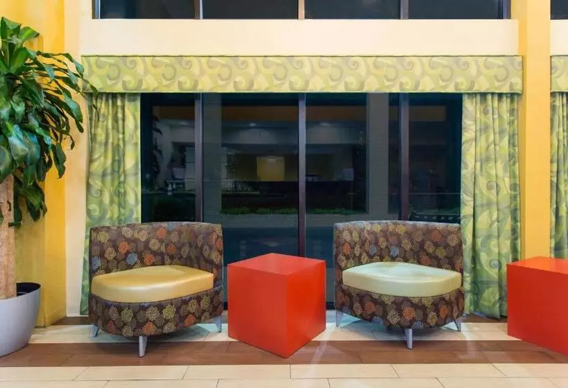 اتاق استاندارد برای معلولان, Days Inn By Wyndham Florence/i95 North