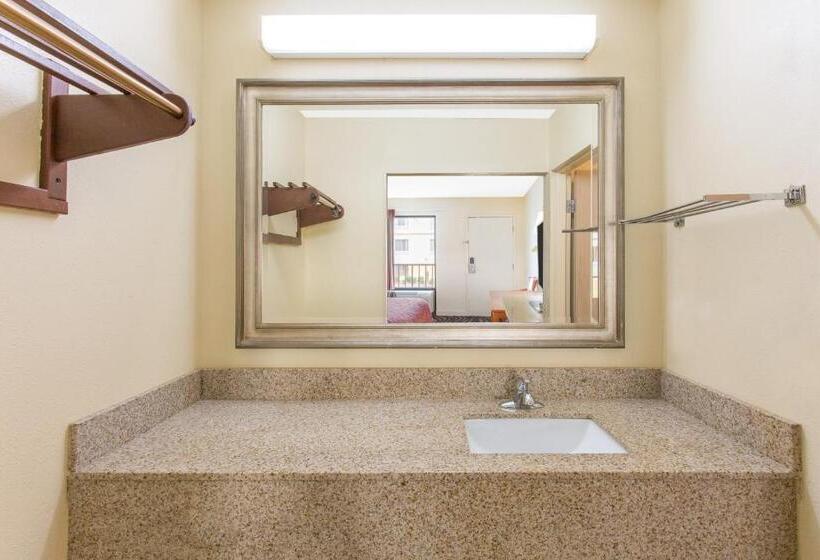 غرفة قياسية لذوى الاحتياجات الخاصة, Days Inn By Wyndham Florence/i95 North