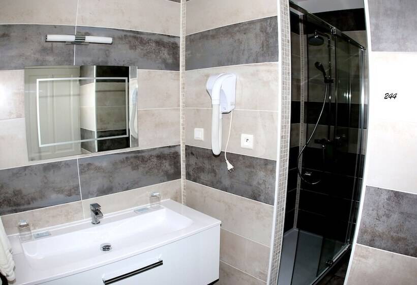 스탠다드 룸, De La Basilique